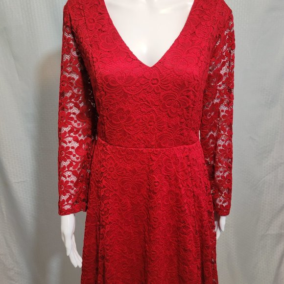 NWT Torrid Red Lace Skater Dress....Size: 14/16, Color: Red - Picture 7 of 10